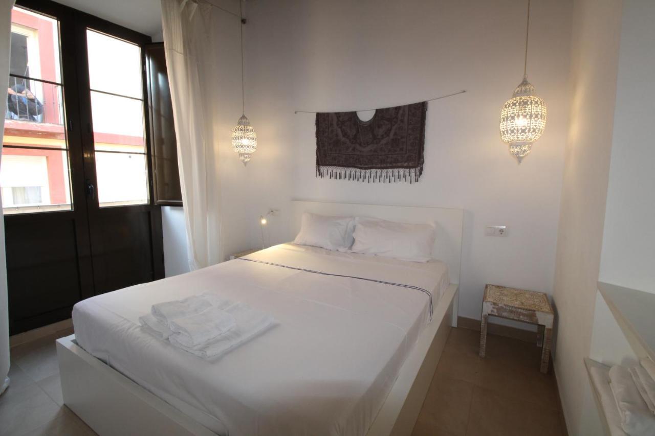 Del Parque Flats Alvarez Suite Málaga Eksteriør billede